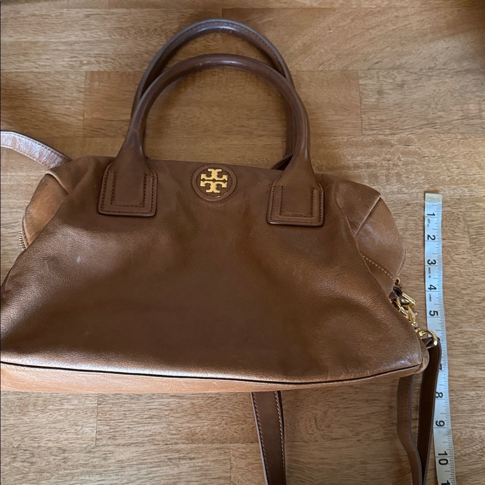 Tory Burch City Satchel - Picture 10 of 10